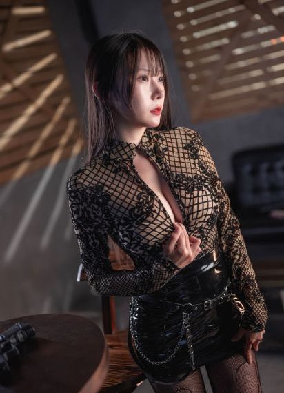 动漫美女靠逼视频